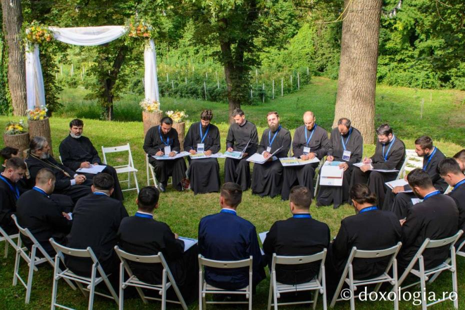Programul dedicat formării tinerilor preoți a ajuns la cea de-a 12-a ediție / Foto: Mihail Vrăjitoru
